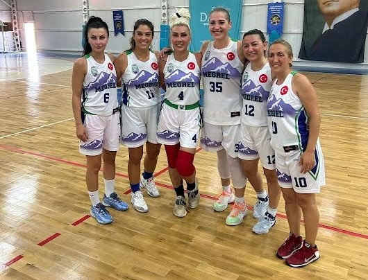  50’LİK BASKETBOL KRALİÇESİ