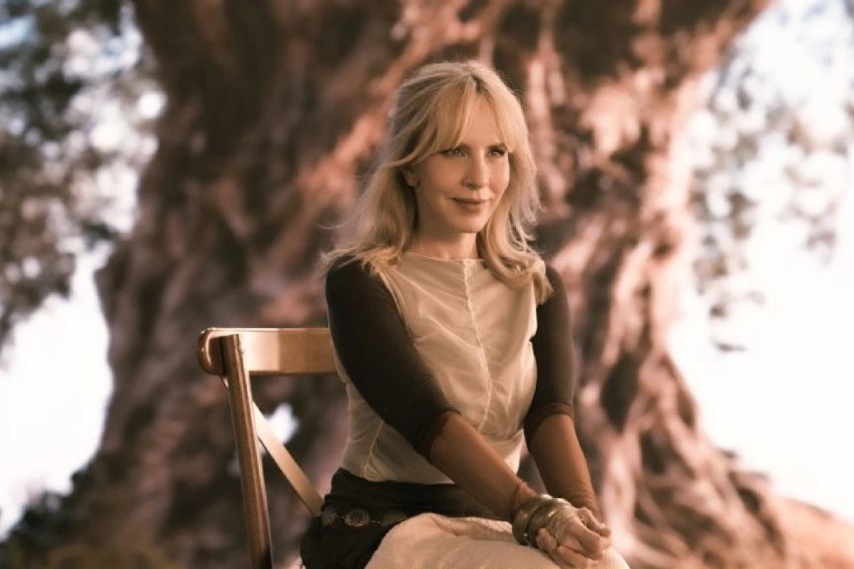 8 MART&rsquo;A &Ouml;ZEL G&Uuml;&Ccedil;L&Uuml; BİR DAYANIŞMA ŞARKISI