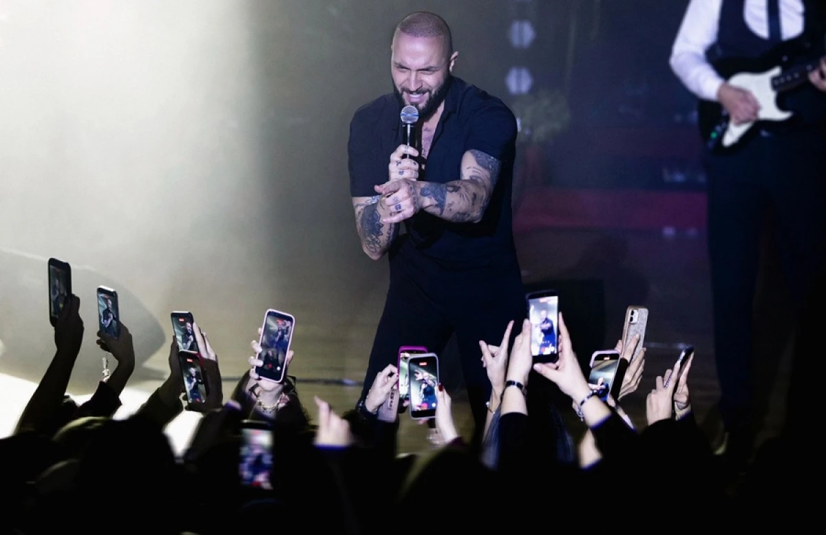 BERKAY&rsquo;DAN SAHNEDEYKEN DUYGUSAL VEDA