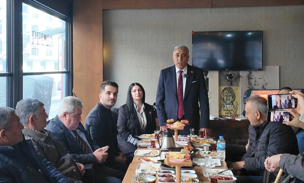 CHP IĞDIR İL &Ouml;RG&Uuml;T&Uuml; BASINLA BULUŞTU