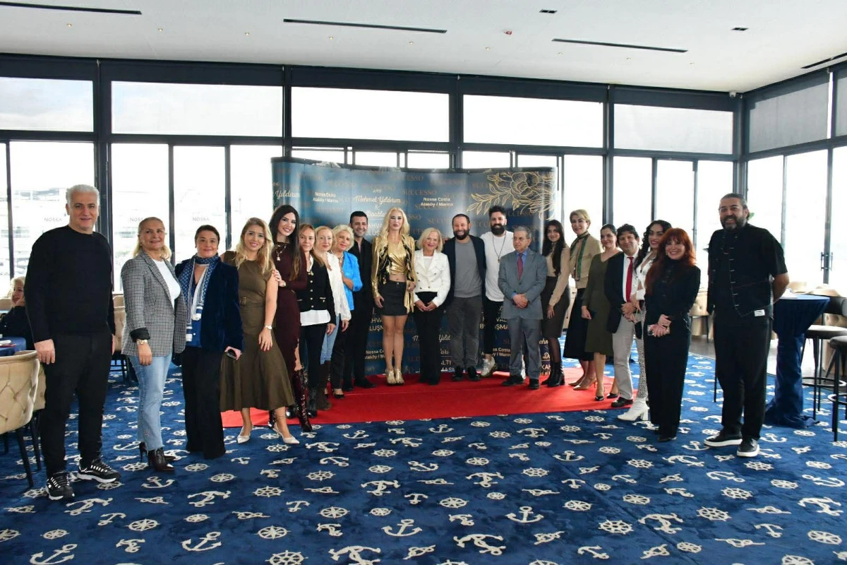 CHRİSTMAS WONDERLAND ETKİNLİĞİNE ÜNLÜ İSİMLER YOĞUN İLGİ GÖSTERDİ