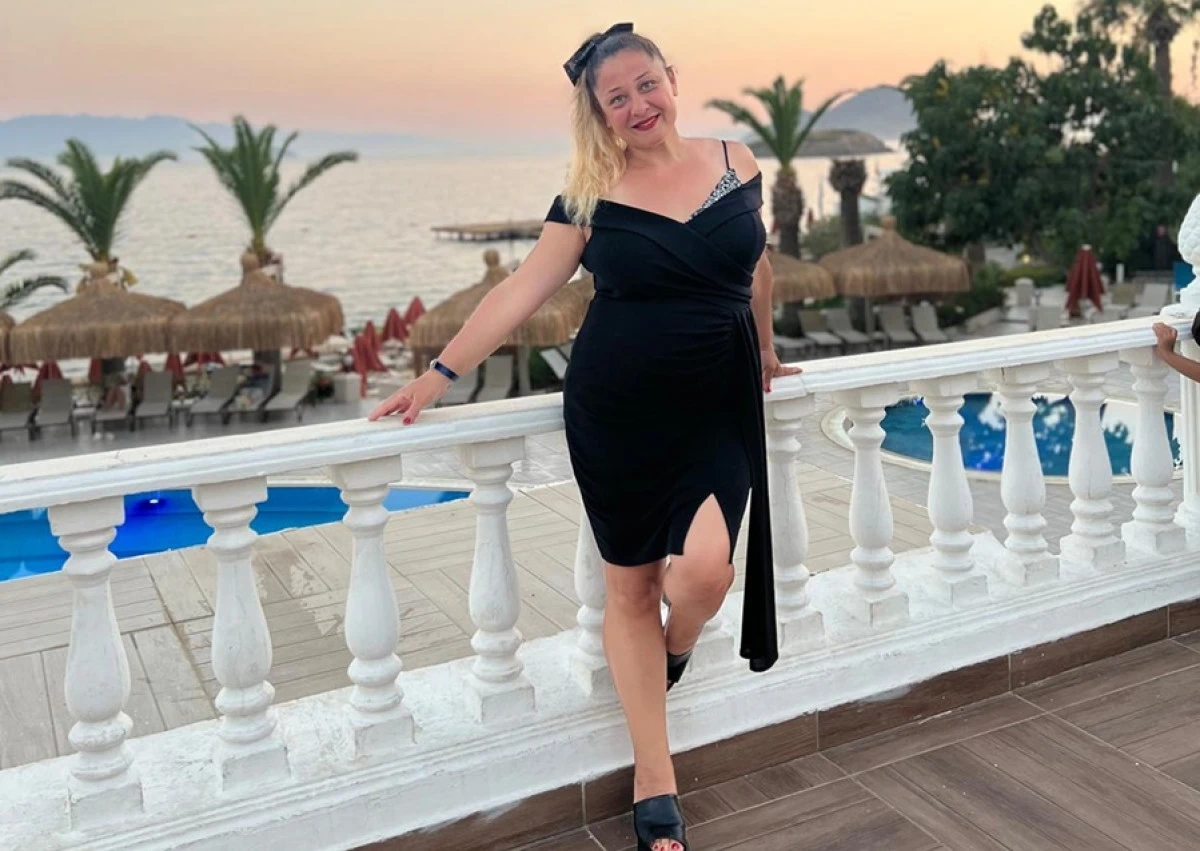 DERYA ŞEN BODRUM&rsquo;DAN &Ccedil;IKTI