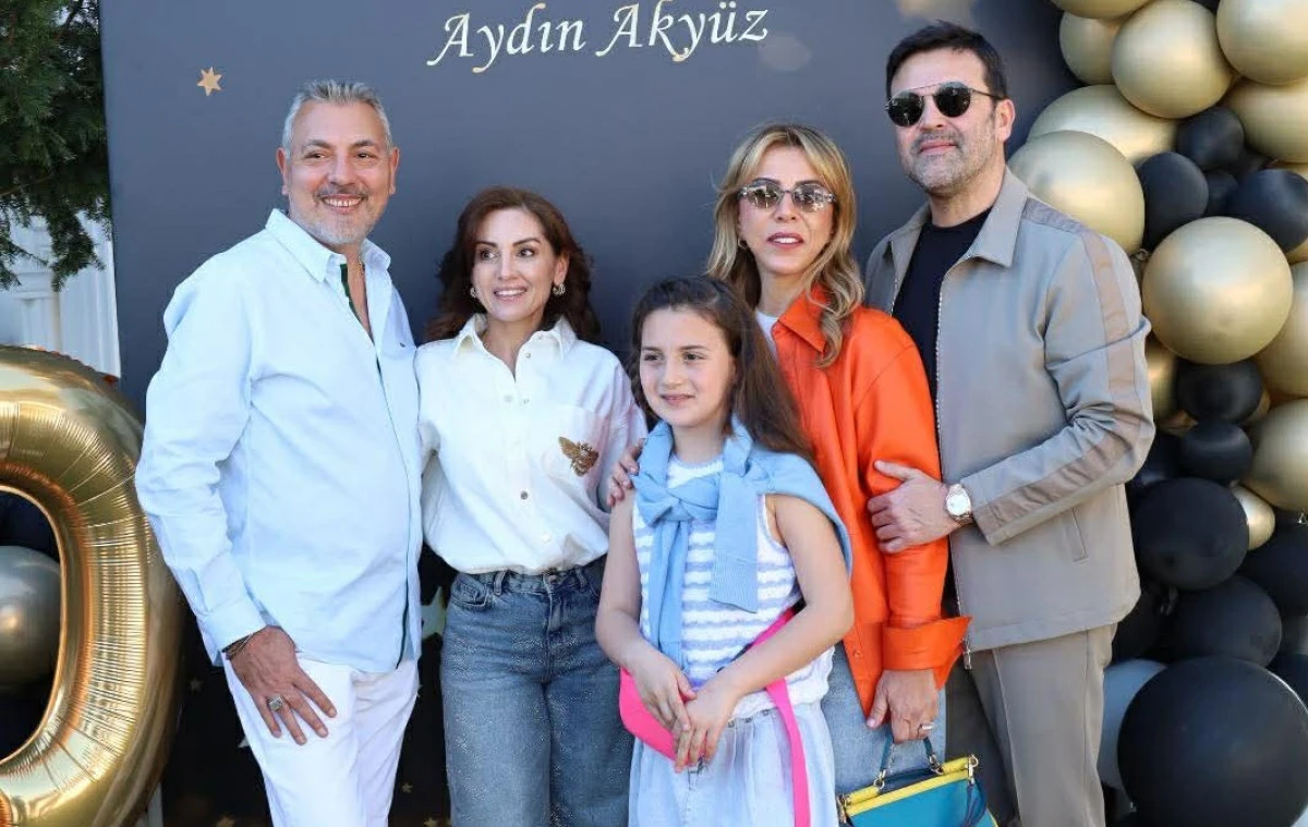 DOĞUM G&Uuml;N&Uuml; PARTİSİ VE NİKAH TAZELEME S&Uuml;RPRİZİ