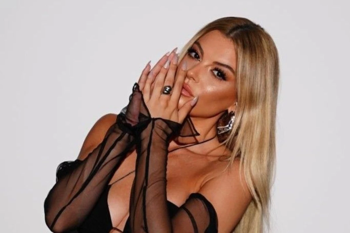EBRU KESKİN&rsquo;DEN YENİ SİNGLE