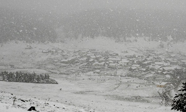 KARS'TA EN DÜŞÜK HAVA SICAKLIĞI EKSİ 10 DERECE 