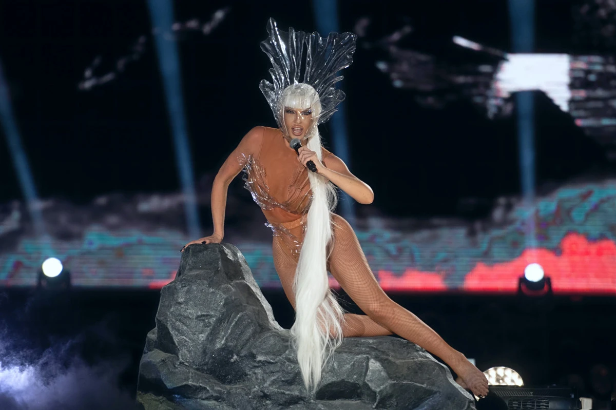 FENERBAH&Ccedil;E&rsquo;NİN BAŞKANI Hİ&Ccedil; DE FENA DEĞİL