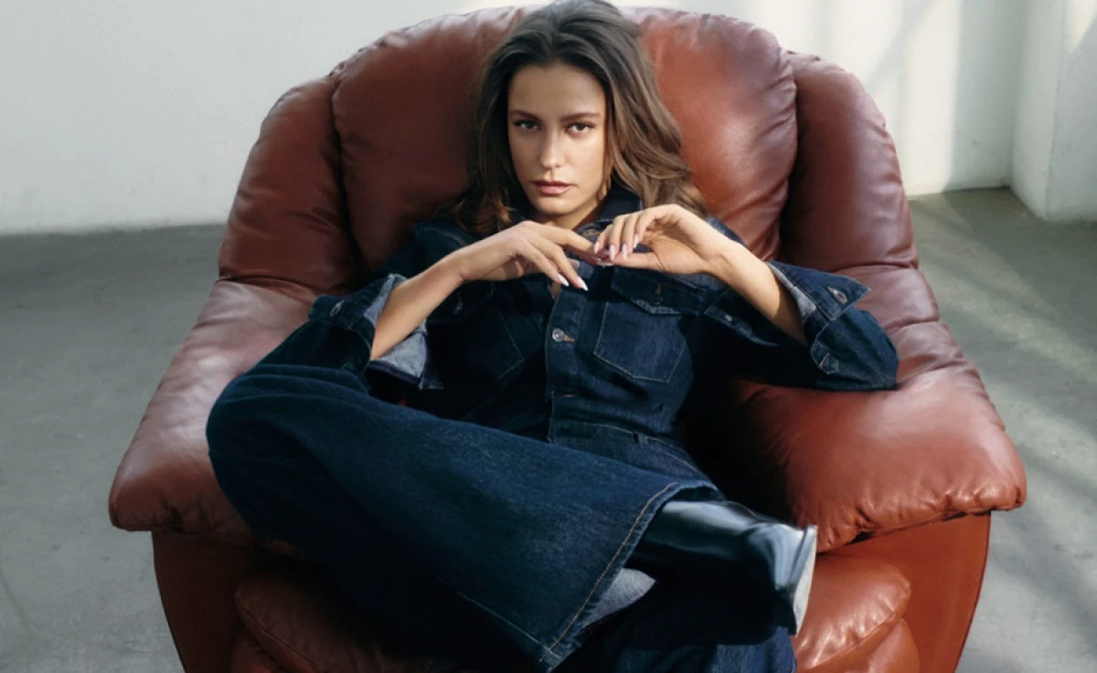 GERÇEKLİKLE OLAN İLİŞKİMİ HİÇ KAYBETMEDİĞİMİ DÜŞÜNÜYORUM