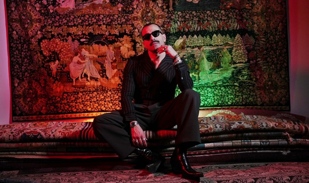 G&Ouml;KHAN T&Uuml;RKMEN BEKLENEN YENİ ŞARKI HABERİNİ VERDİ