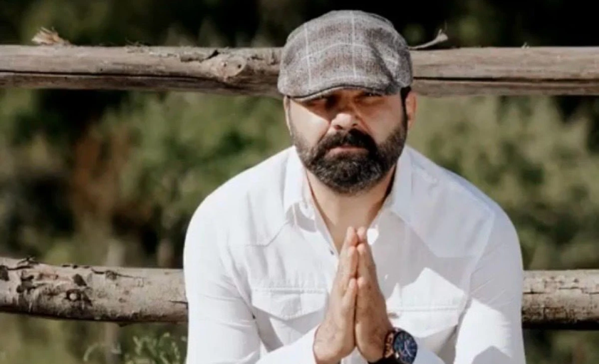  HAKAN BURAL ‘DAN HEM ŞARKI HEM ŞİİR