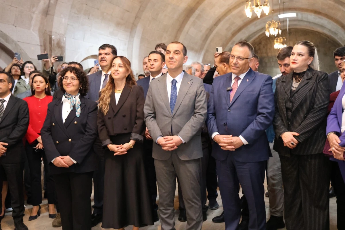 HARMAND&Ouml;VEN KERVANSARAYI&rsquo;NDA &ldquo;NAKŞ-I SARAY&rdquo; B&Uuml;Y&Uuml;S&Uuml;