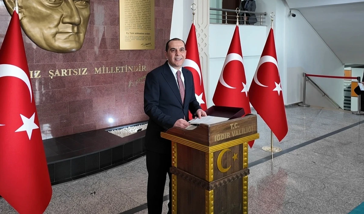 IĞDIR&rsquo;DA G&Ouml;REV DEĞİŞİMİ: VALİ MUSTAFA FIRAT TAŞOLAR G&Ouml;REVİNE BAŞLADI