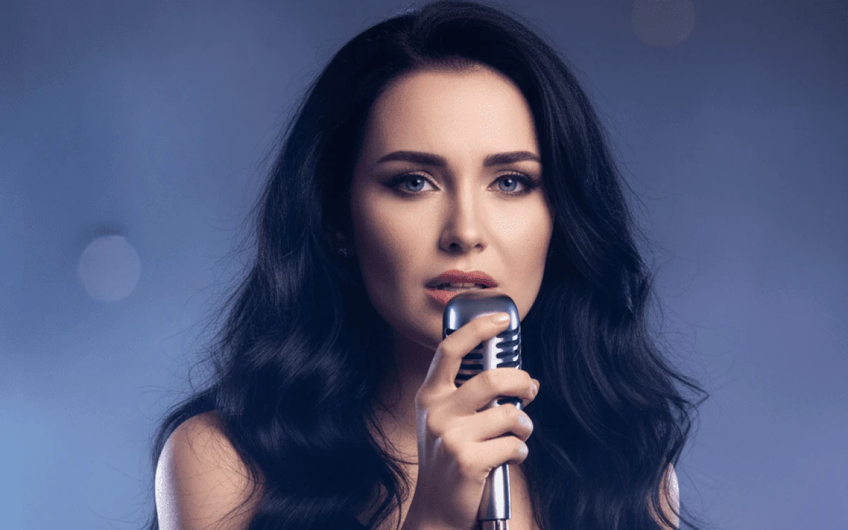 İLK YAPAY ZEKÂ ŞARKICISI AYMERA’DAN İLK ALBÜM