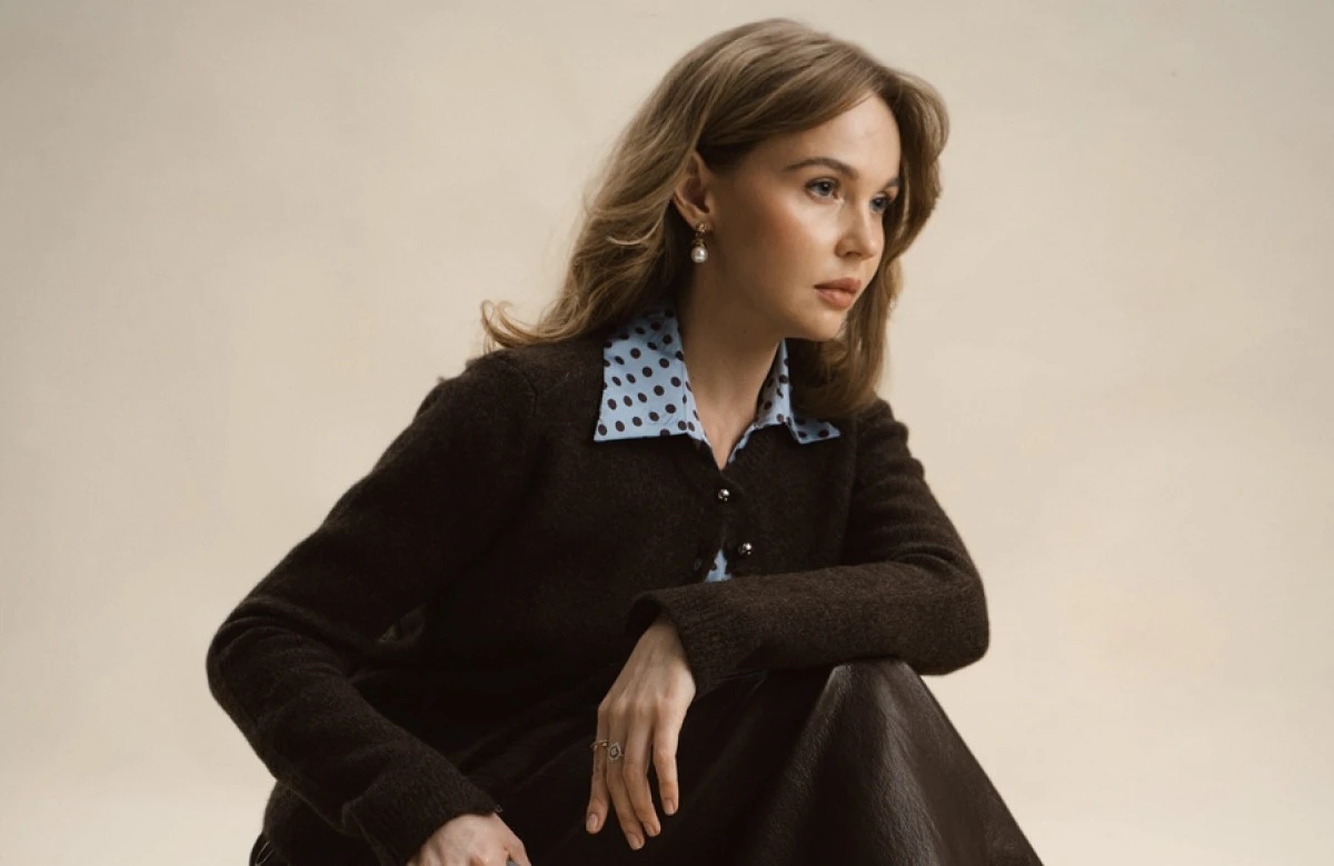  İLKBAHAR/YAZ SEZONUNA G&Uuml;&Ccedil;L&Uuml; BİR YORUM