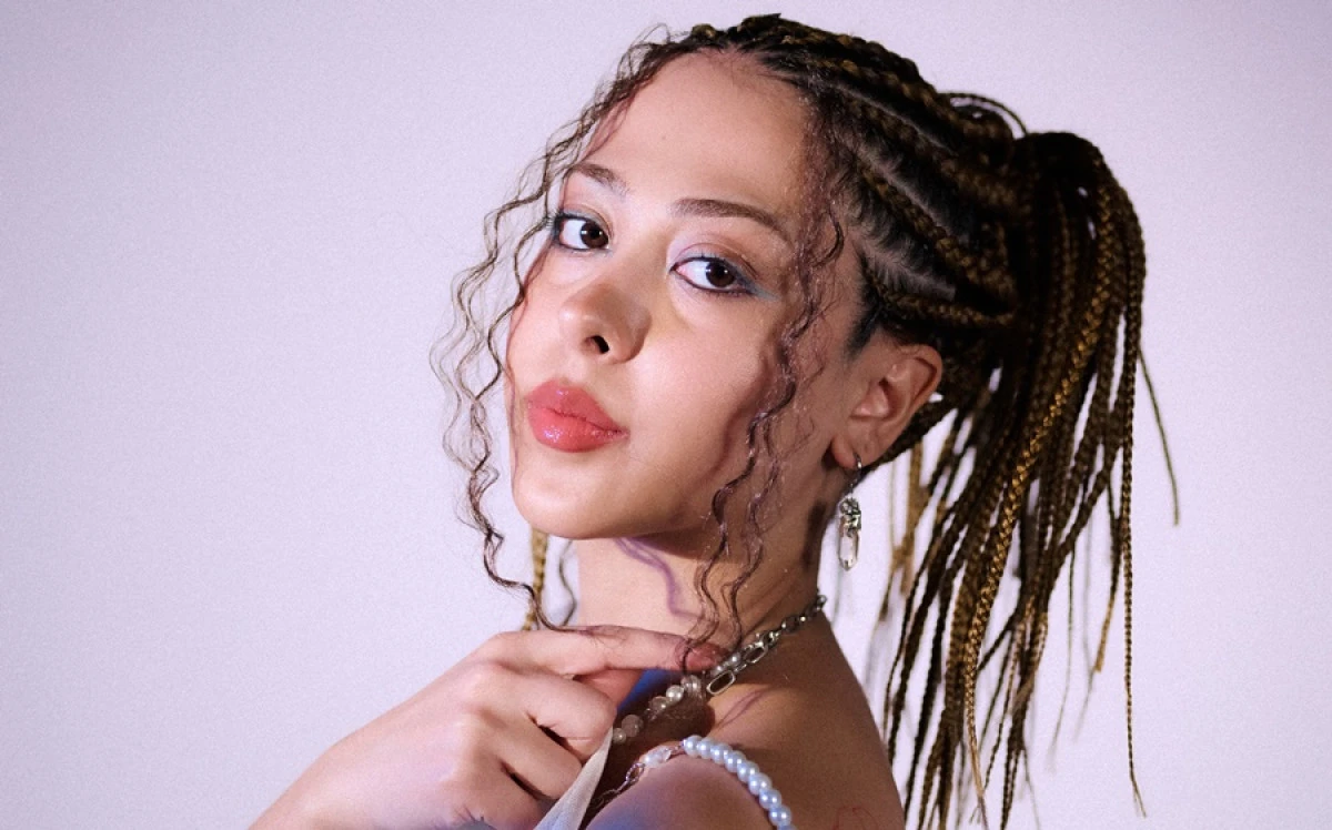 İREM &Ouml;ZEN&rsquo;DEN YENİ SİNGLE