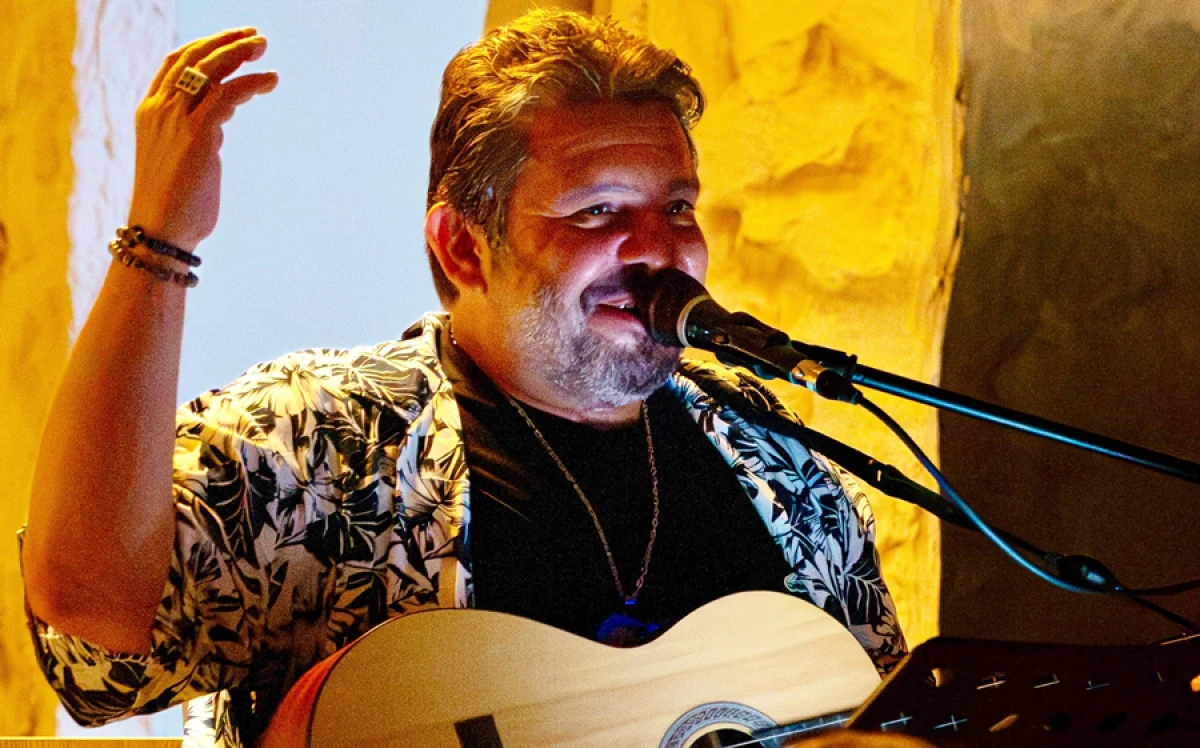 MUSTAFA AKAY BODRUM&rsquo;U SALLADI