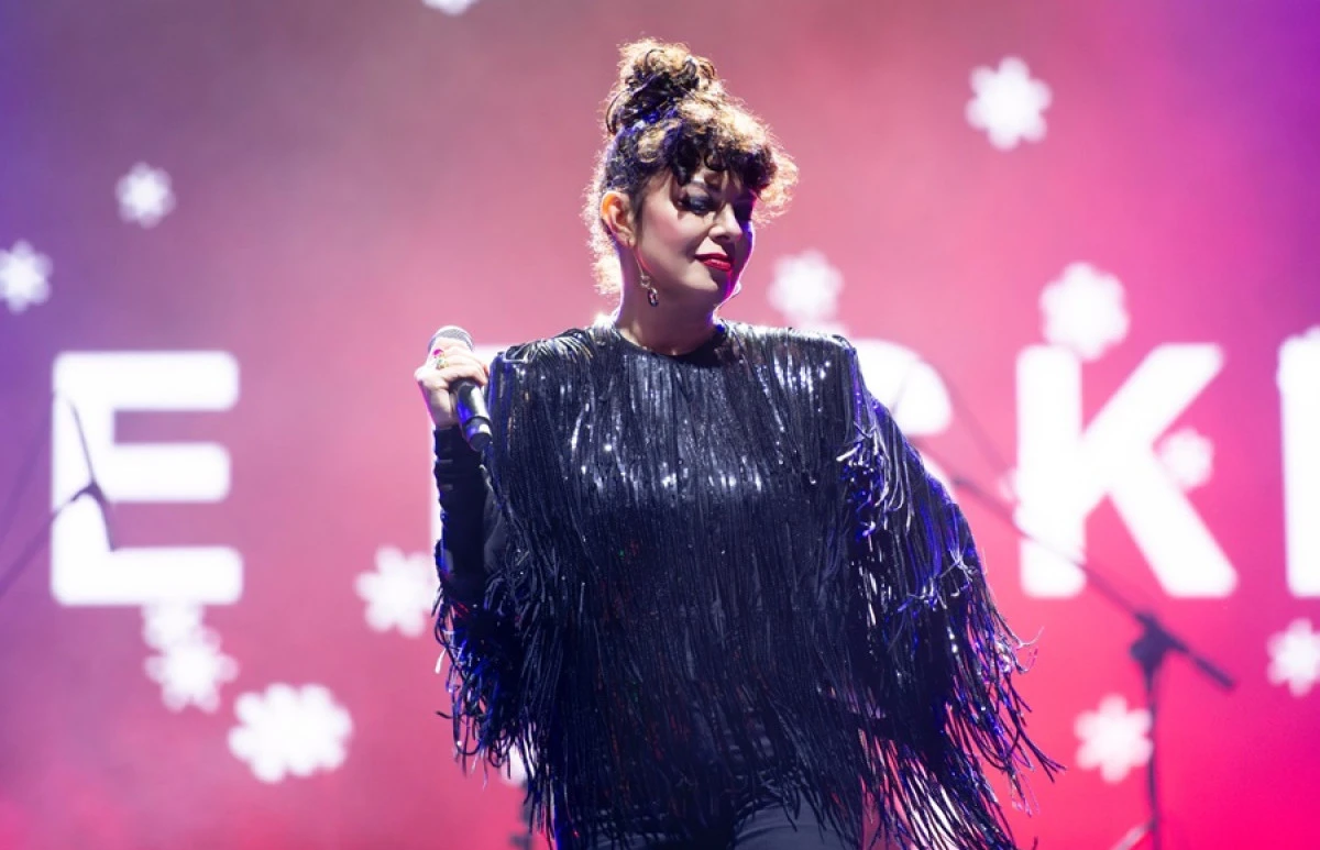 &Ouml;ZGE FIŞKIN FIRTINASI K&Uuml;&Ccedil;&Uuml;K&Ccedil;İFTLİK PARK&rsquo;TA ESTİ