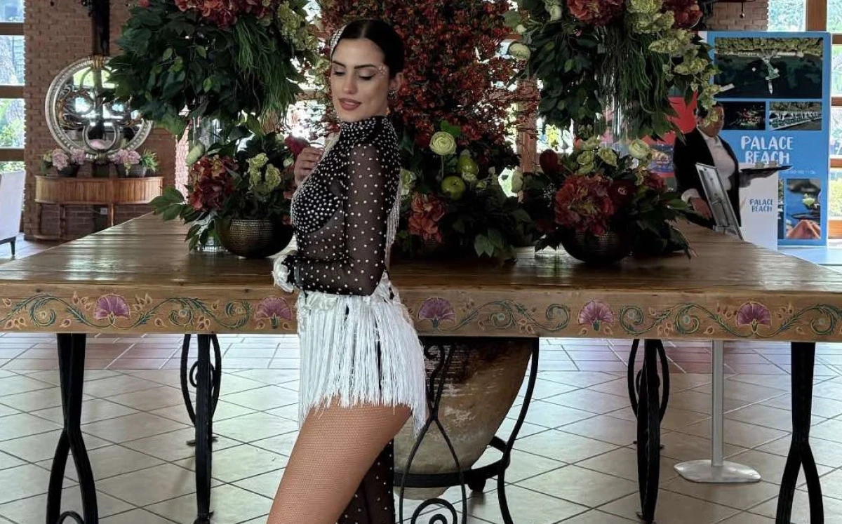  PARLAYAN YILDIZ