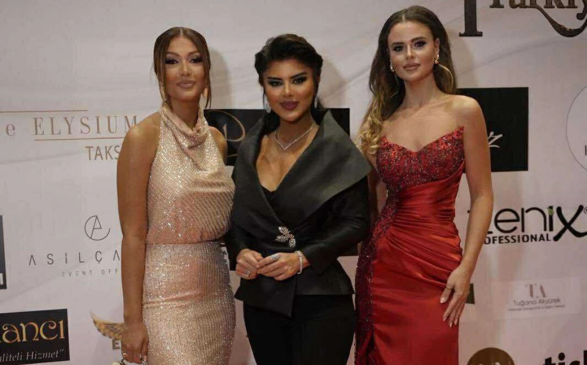 PINAR BENT, TÜRK GELİNLİK MODASINI LONDRA’YA TAŞIDI