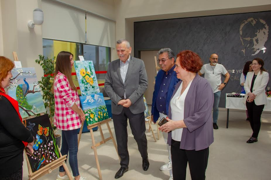  SANATTA ENGEL YOK VAKFI SANATÇILARI ÇALIŞTAYDA BULUŞTURDU