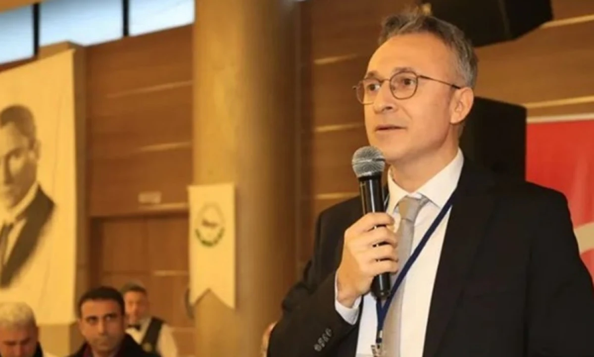 SE&Ccedil;İM YARIŞINDA B&Uuml;Y&Uuml;K FARK 