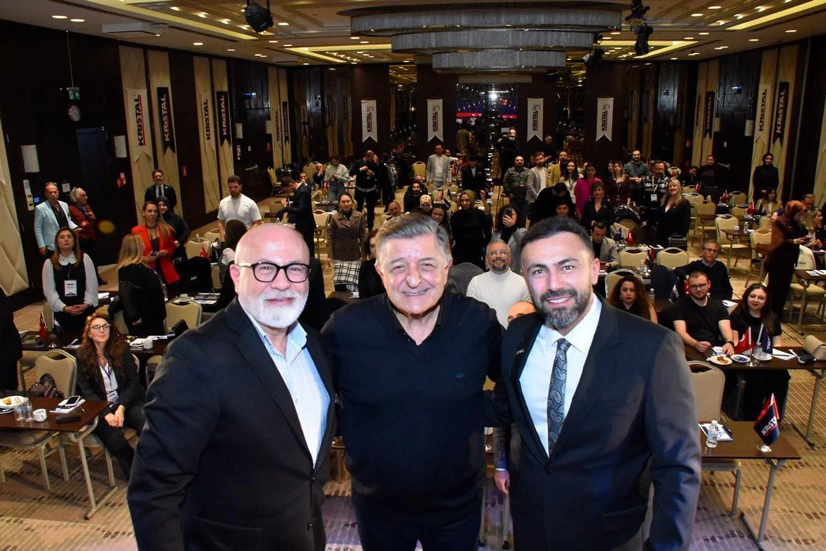 SEKT&Ouml;R LİDERLERİ GELECEĞİN VİZYONUNU İSTANBUL&rsquo;DA PAYLAŞTI 