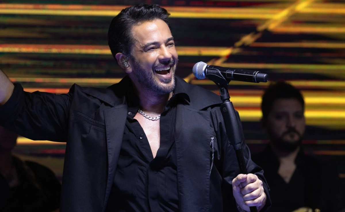 SEVGİLİLER G&Uuml;N&Uuml;&rsquo;NE &Ouml;ZEL PERFORMANS