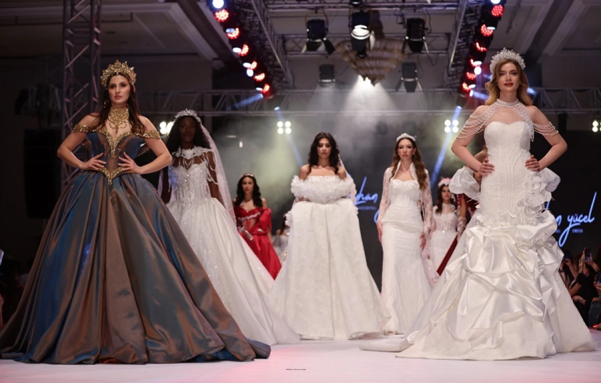 SEYHAN YÜCEL & ZEYNEP CASALİNİ BÜYÜLEDİ!