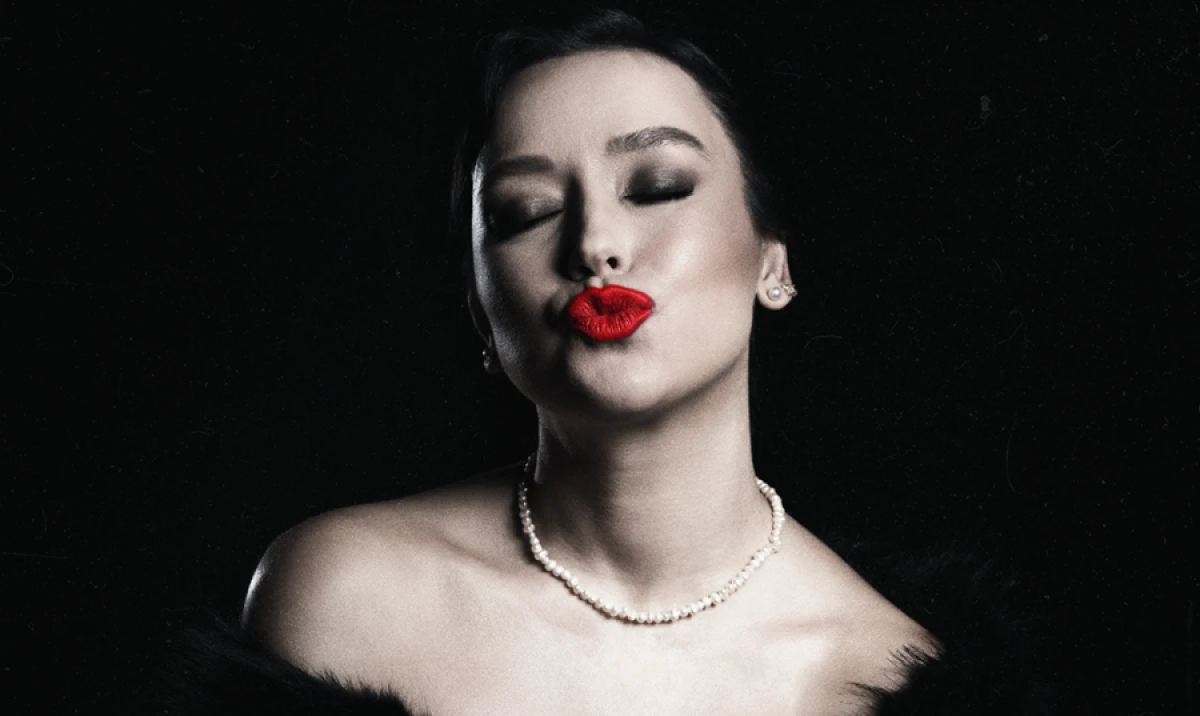 TUĞBA BİZİ SEZEN&rsquo;E G&Ouml;T&Uuml;R