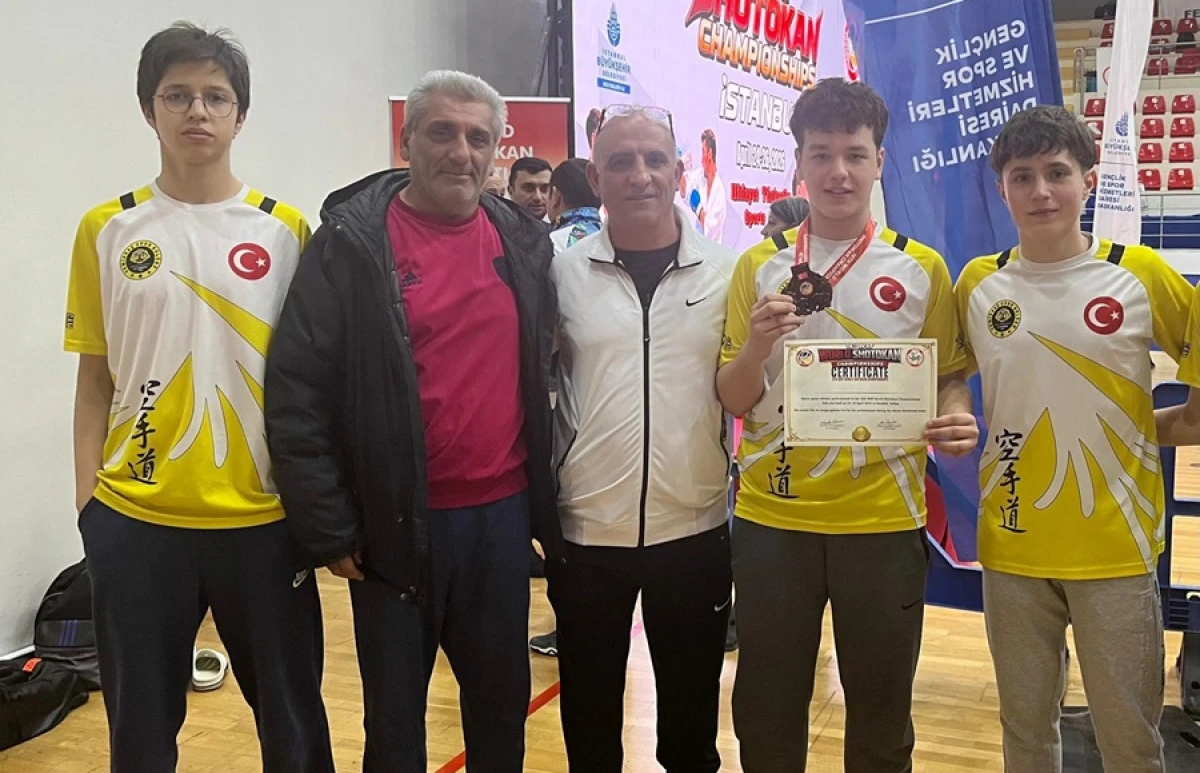 T&Uuml;RK SPORCULARINDAN GURURLANDIRAN BAŞARI