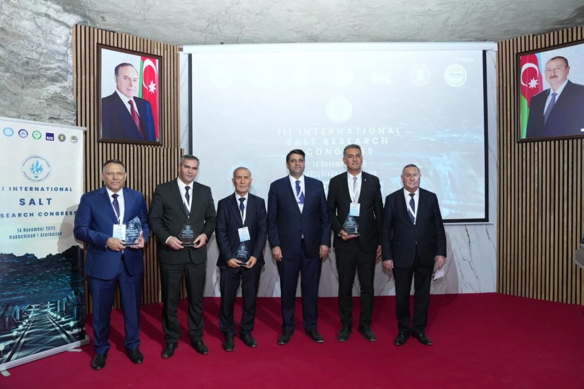 Uluslararası Bilim Dünyası Tuz Dağı’nda Buluştu 