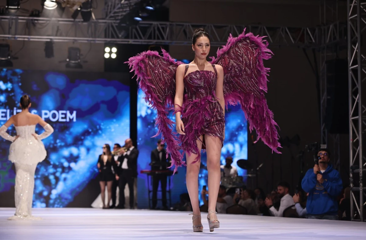 WEDGALA FASHİON SHOW’A İZMİR’DE GÖRKEMLİ AÇILIŞ