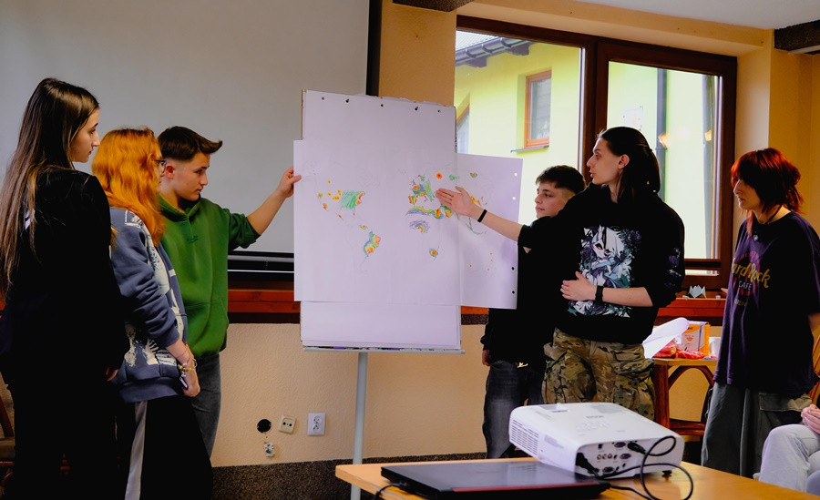  YILDIRIM'LI GENÇLER TURN THE LİGHT OFF PROJESİ KAPSAMINDA POLONYA'YA GİTTİ  