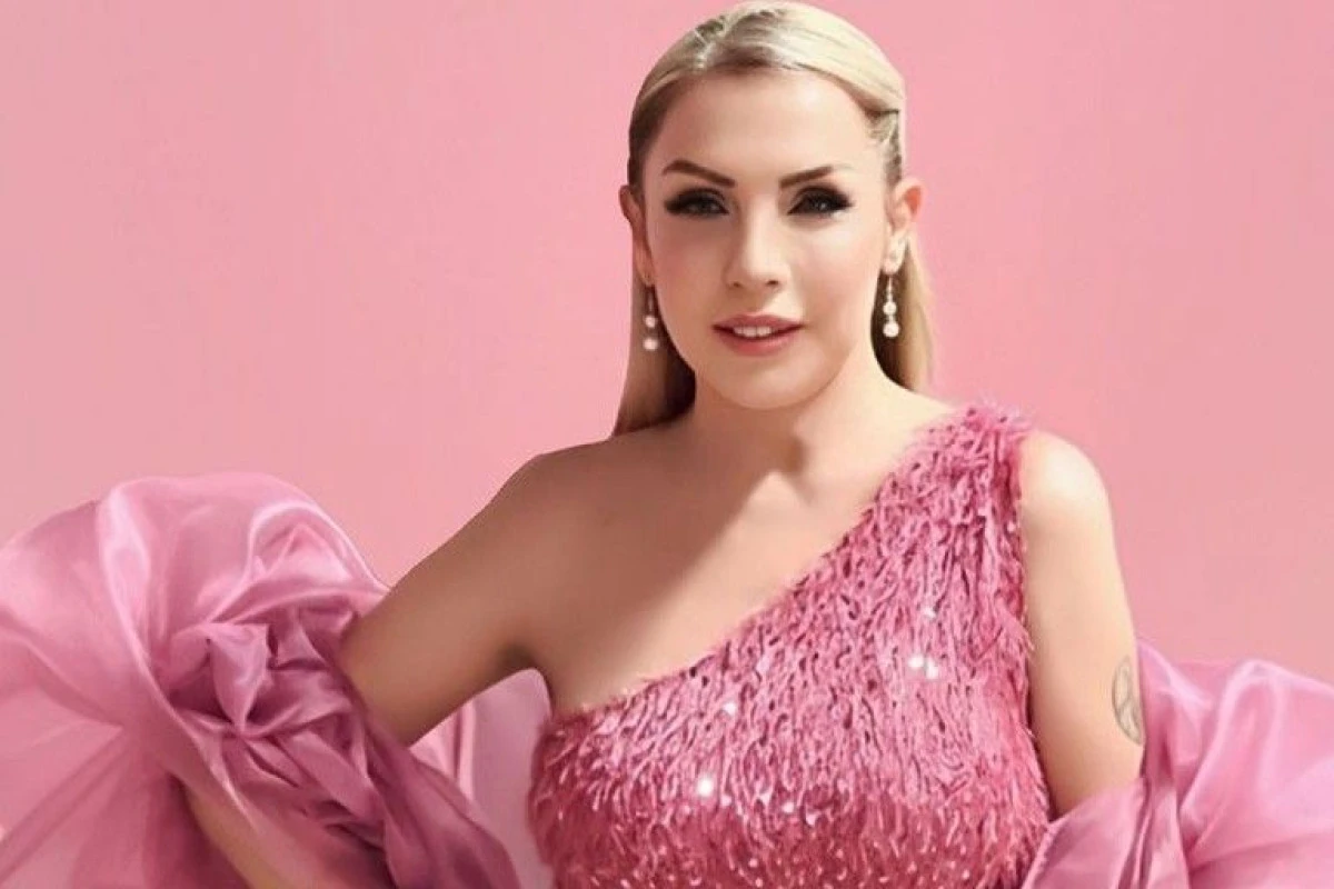 ZEYNEP DİZDAR&rsquo;DAN YENİ ŞARKI 